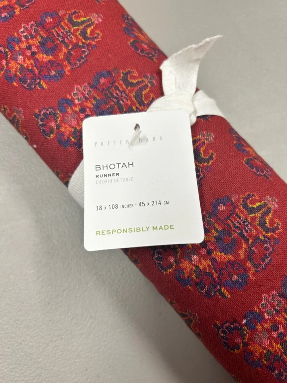 Pottery Barn Bhotah Print Cotton / Linen Blend Table Runner Dining Decor Red NWT